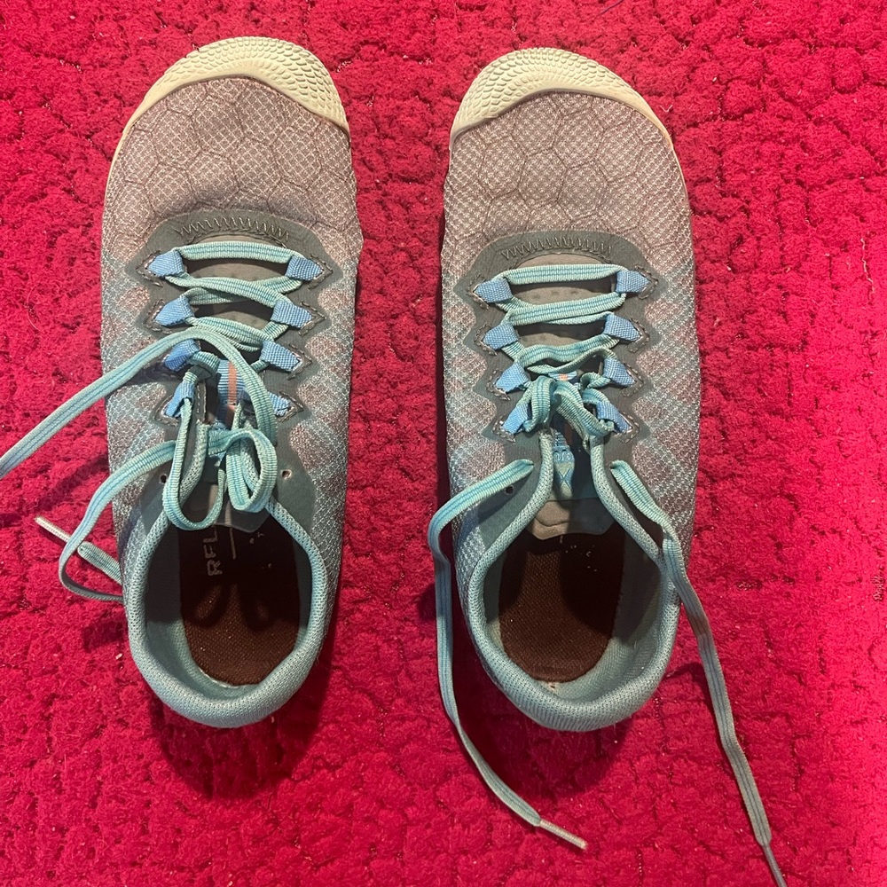 Merrell women’s green water shoes. Size 7.